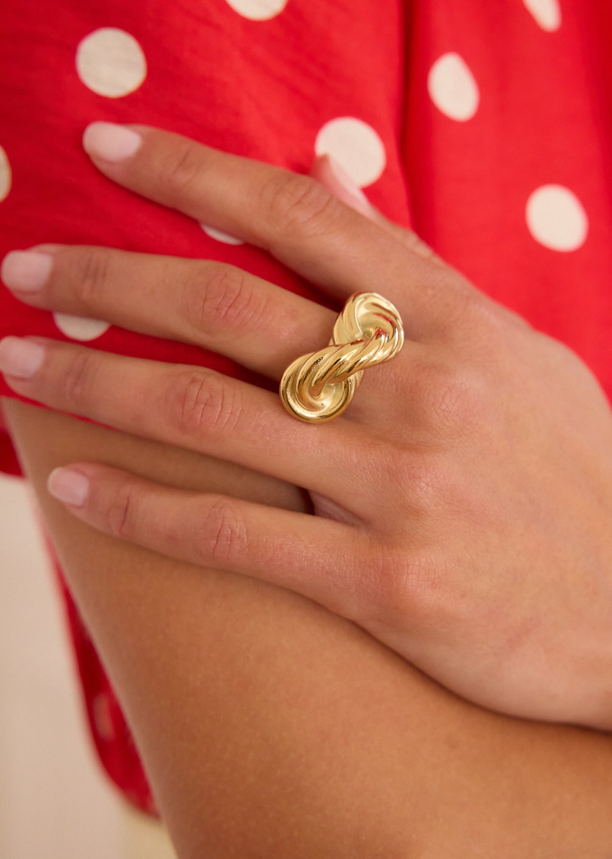 Ulia Ring