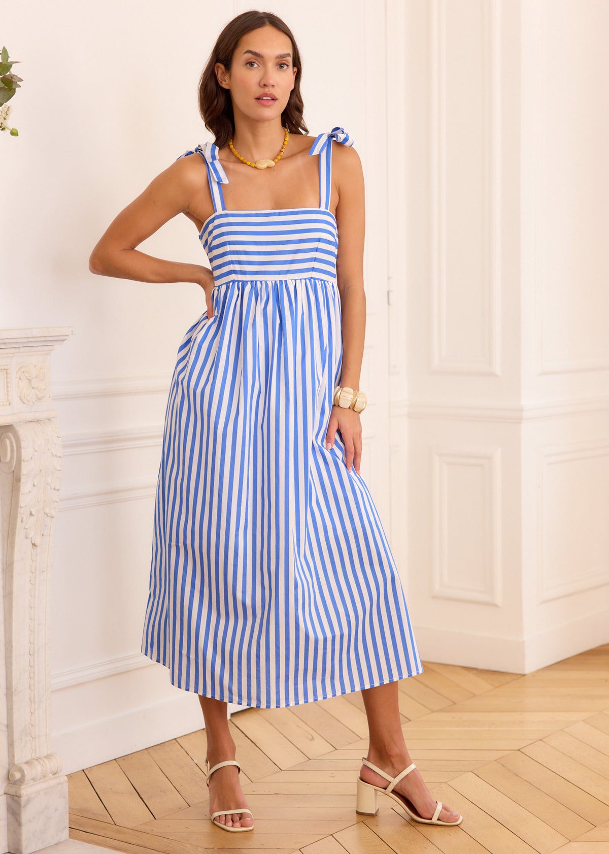 Robe Mitsi