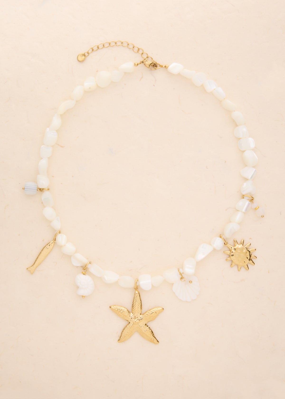 Collier Nura
