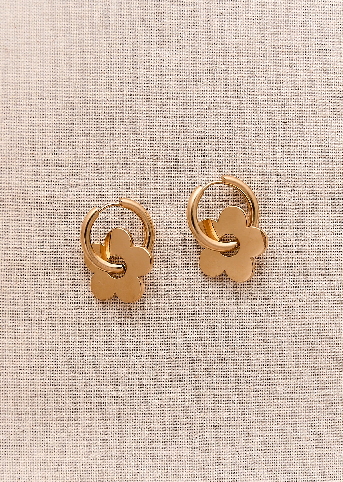 Motus_Boutique_Printemps_Boucles_Oreilles_Lila_Doré_2