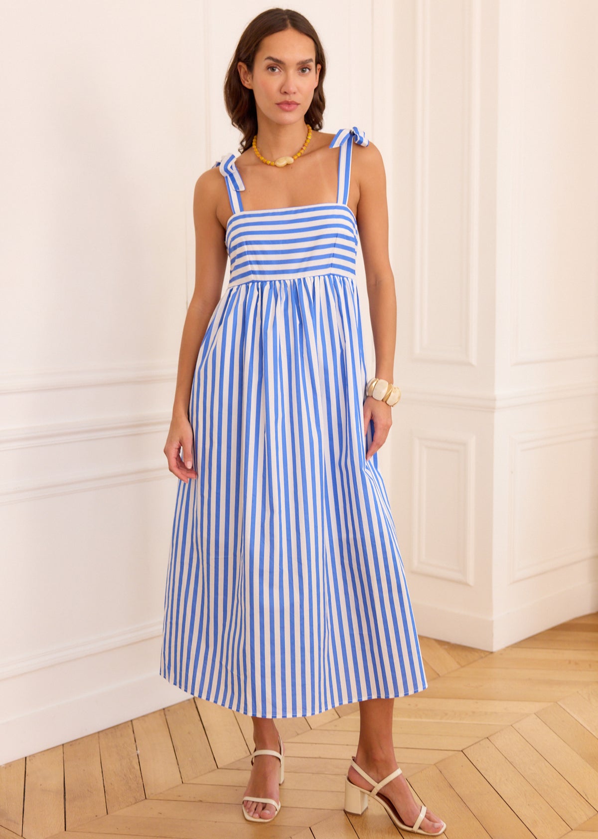 Robe Mitsi