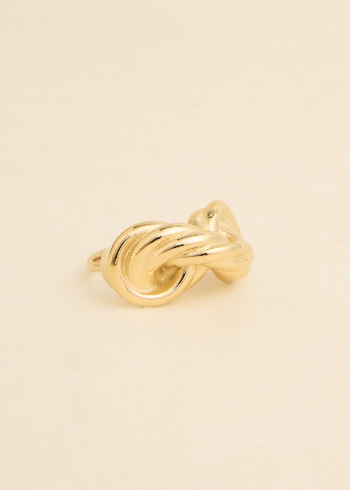 Ulia Ring