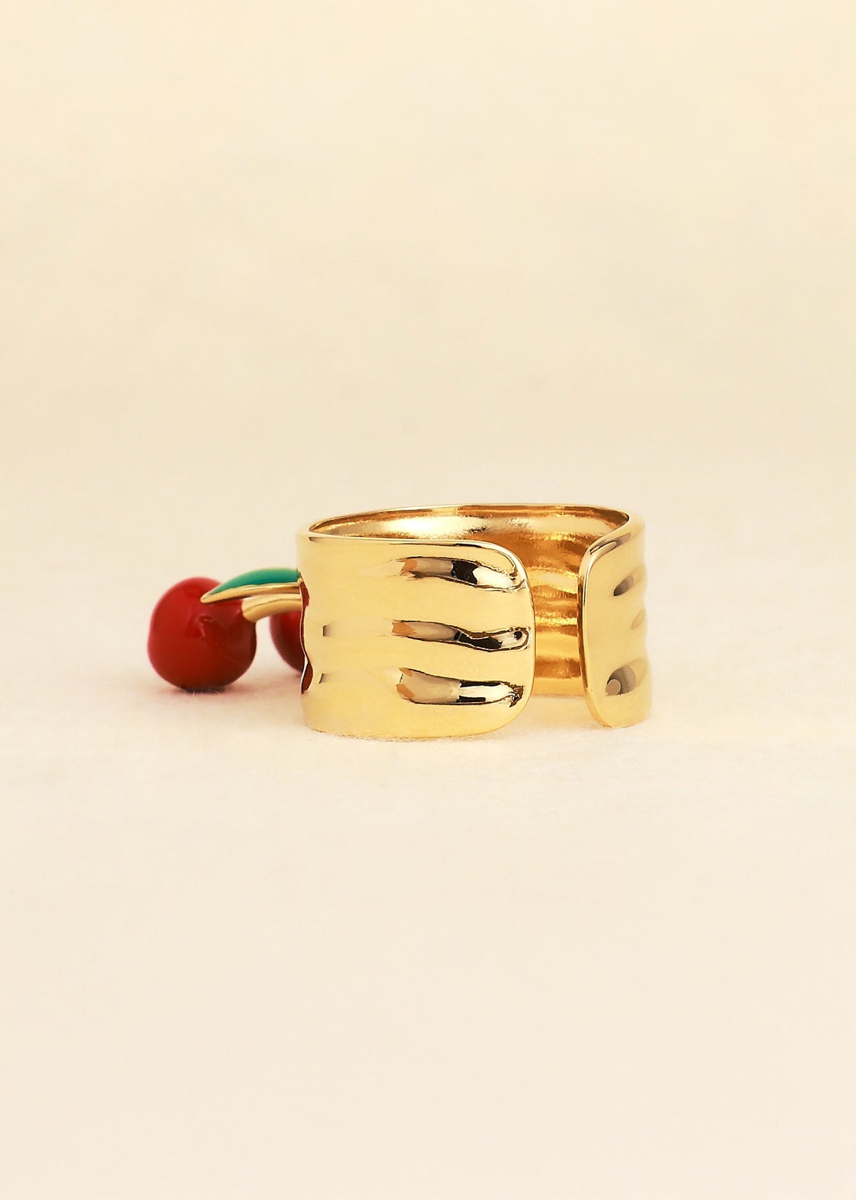 Ring Calora