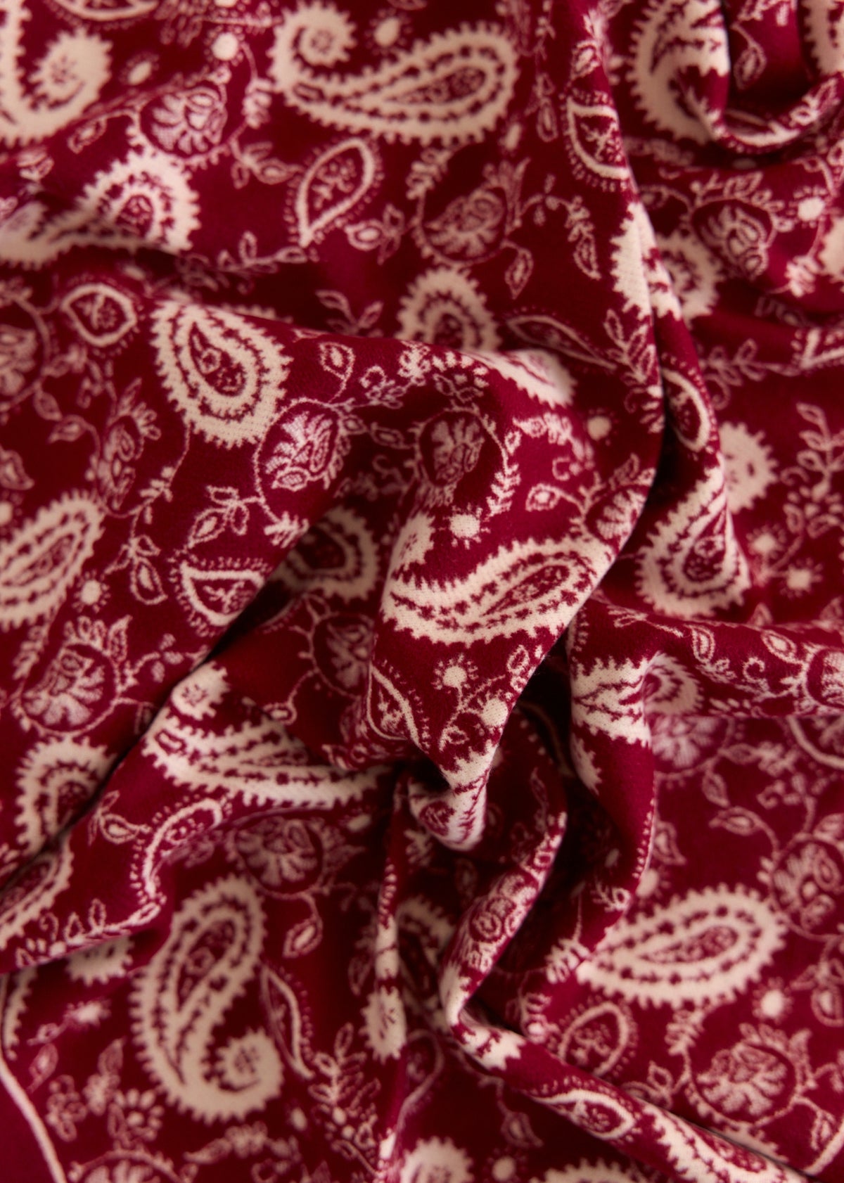 Vélia Scarf