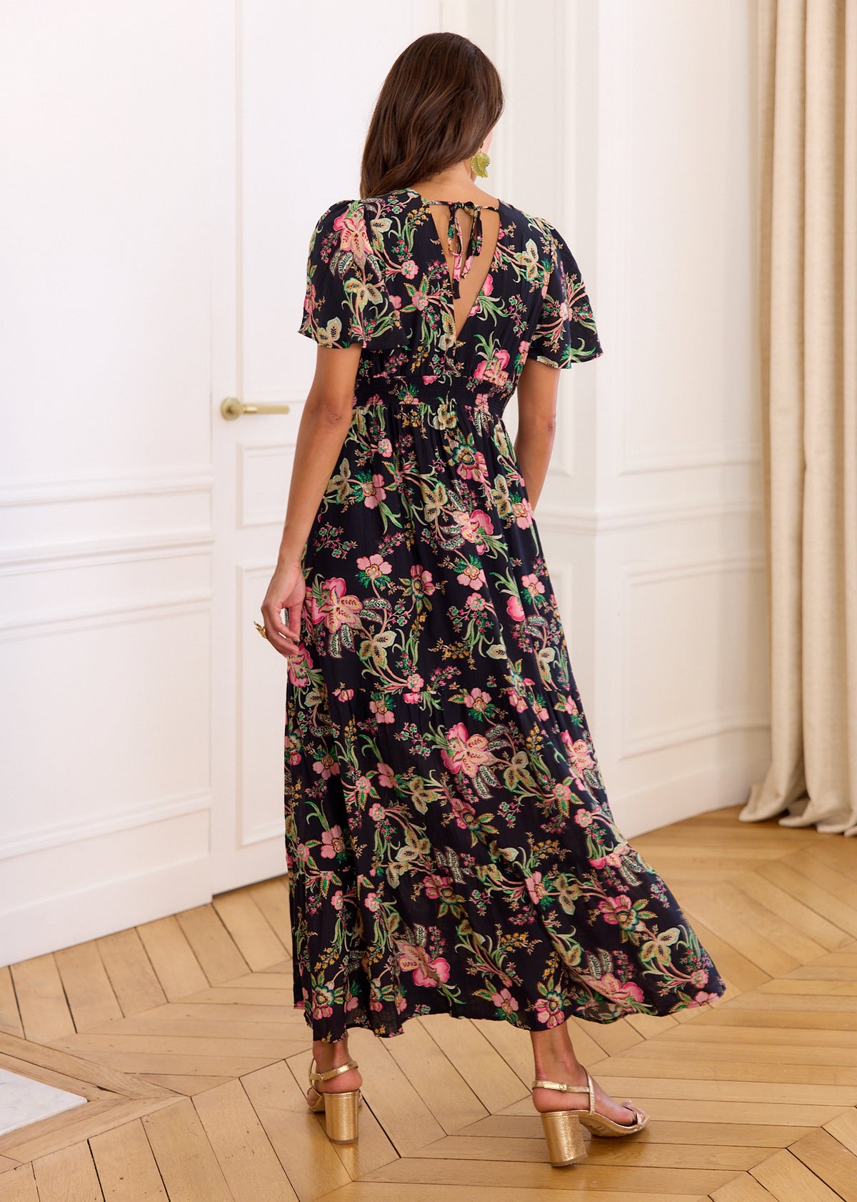 Kleid Tashi